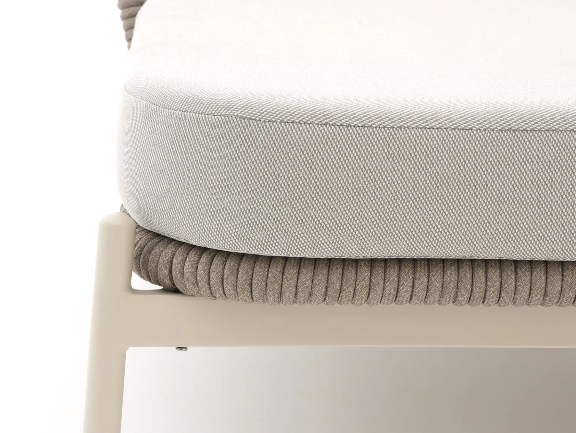 Bellagio Cupello lounge daybed