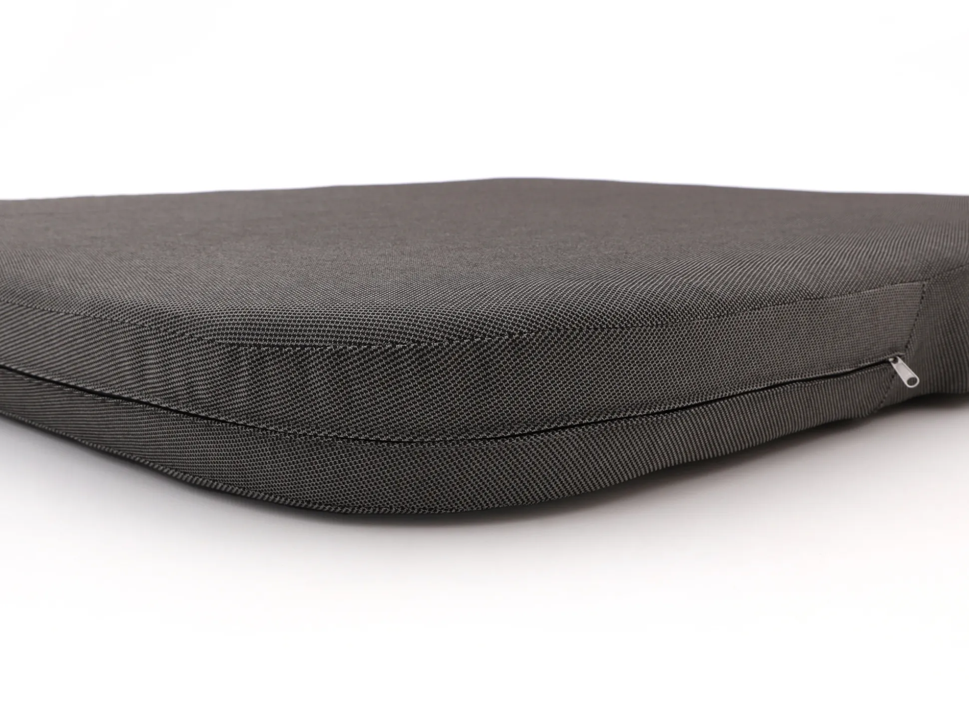 Bellagio Cupello lounge daybed