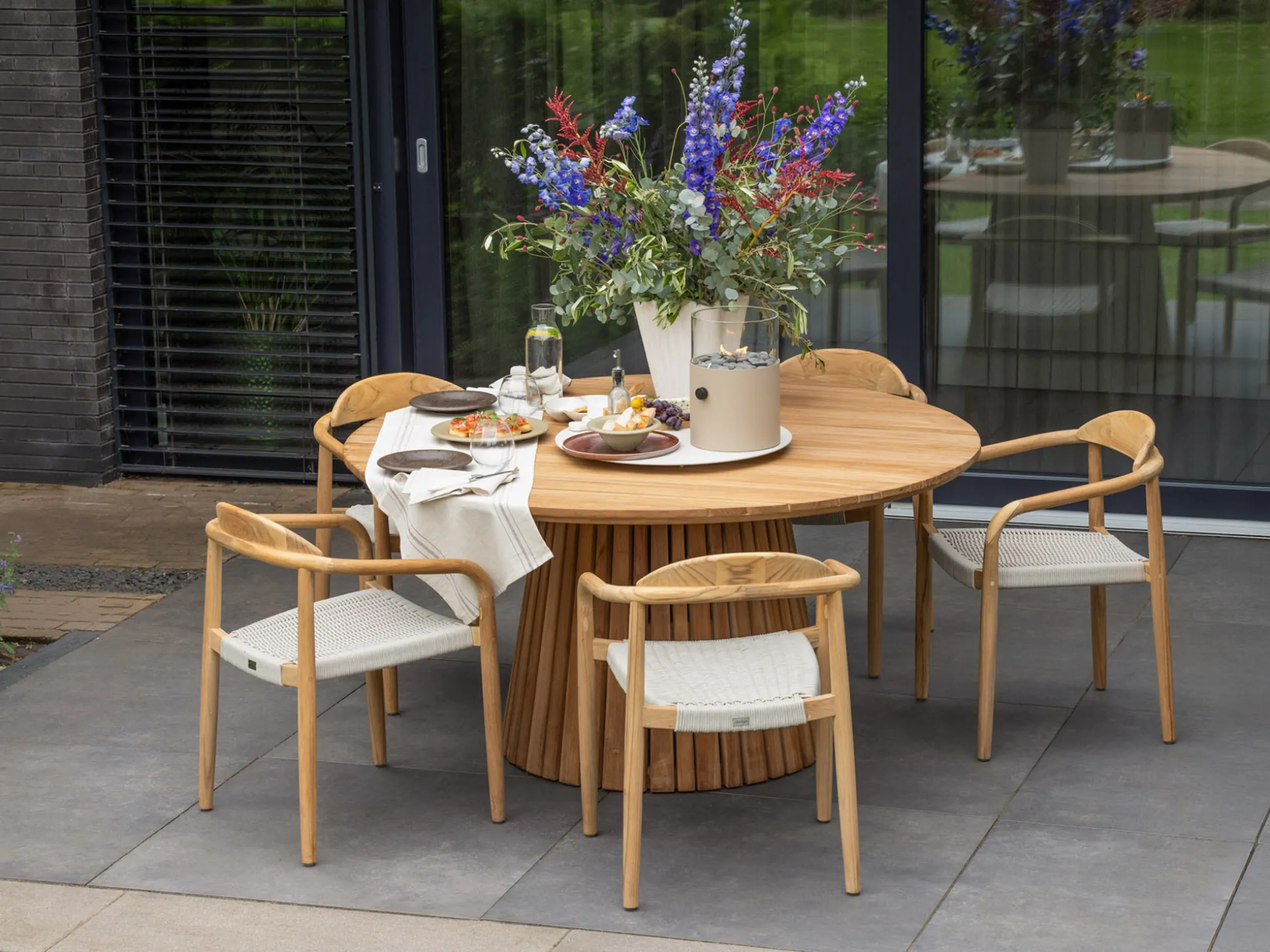 Bellagio Santa Severina dining tuintafel ø150cm (h: 76cm)
