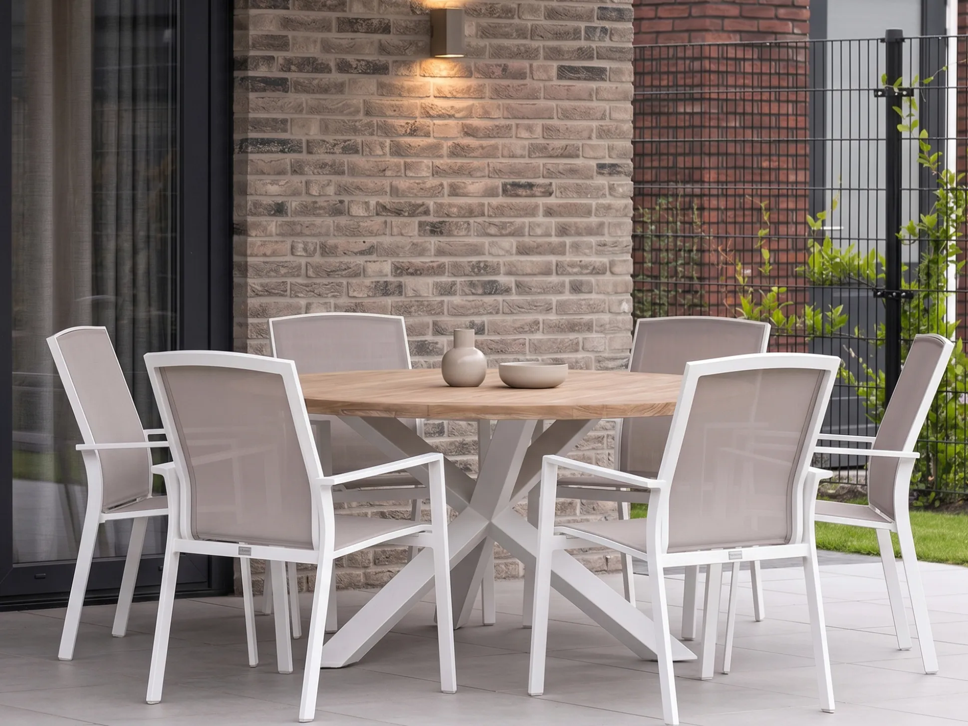 Forza Altea/ROUGH-Y ø150cm dining tuinset 7-delig stapelbaar