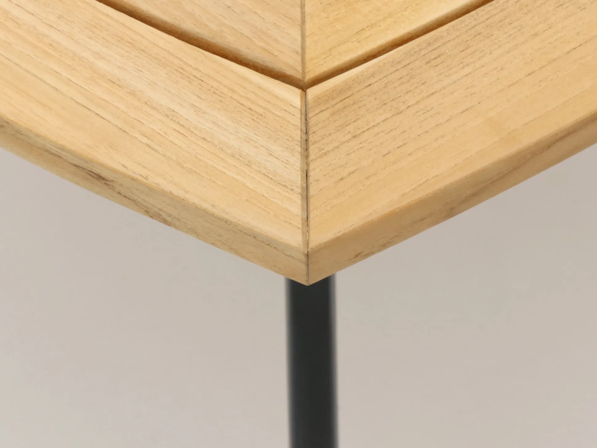 Hartman Triangular Classic dining tuintafel 170x170x170x74,5cm