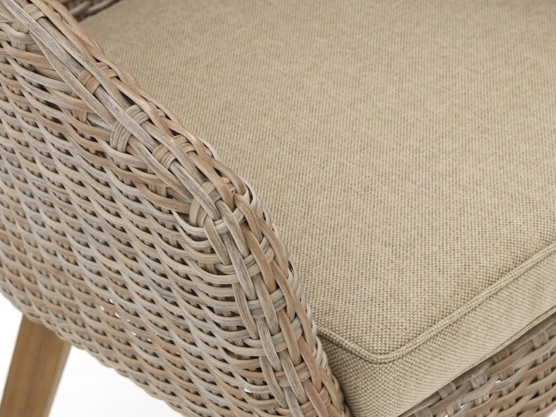 Intenso Tropea/ROUGH-S 220cm dining tuinset 7-delig