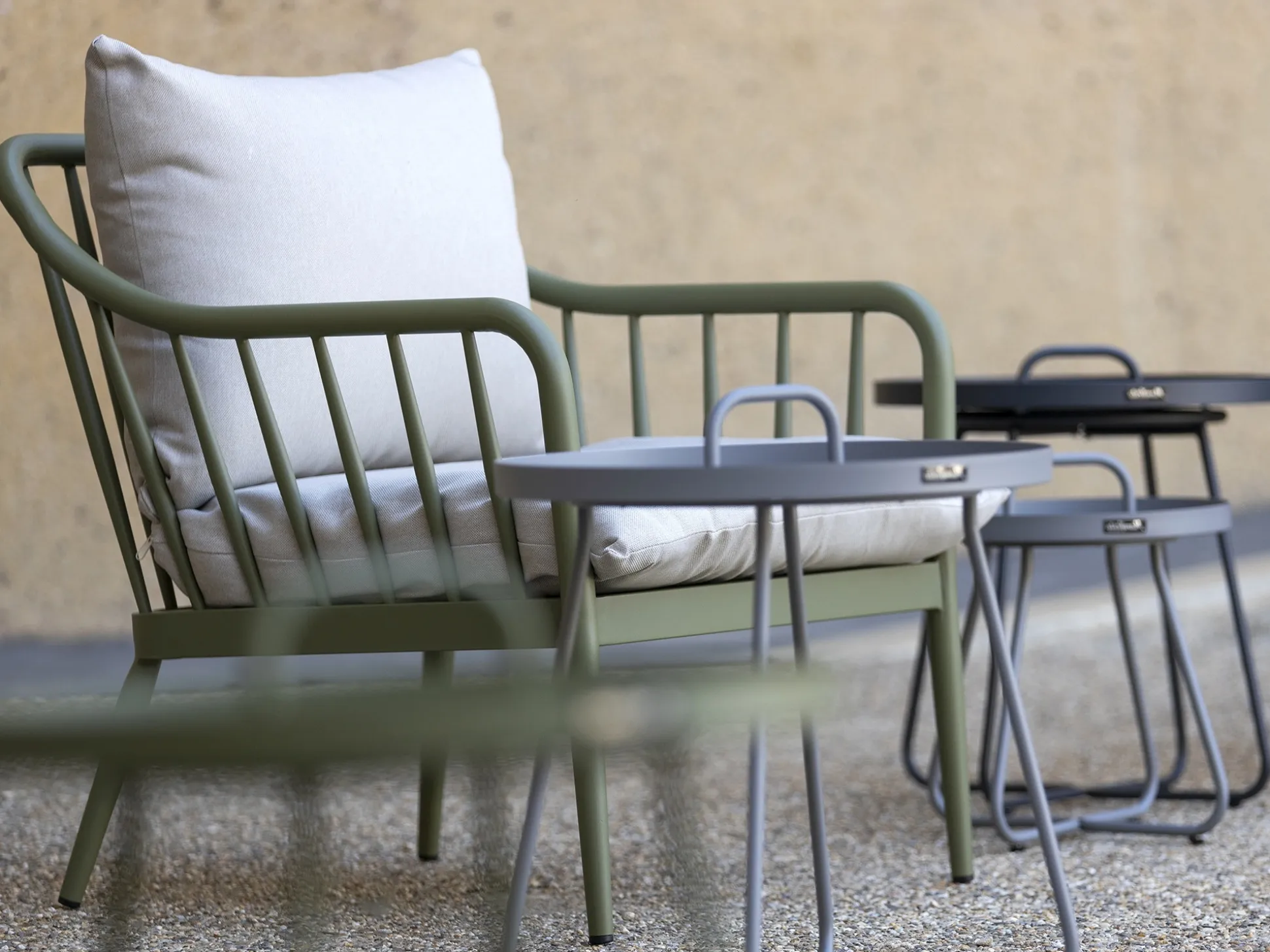 Manifesto Celante lounge tuinstoel