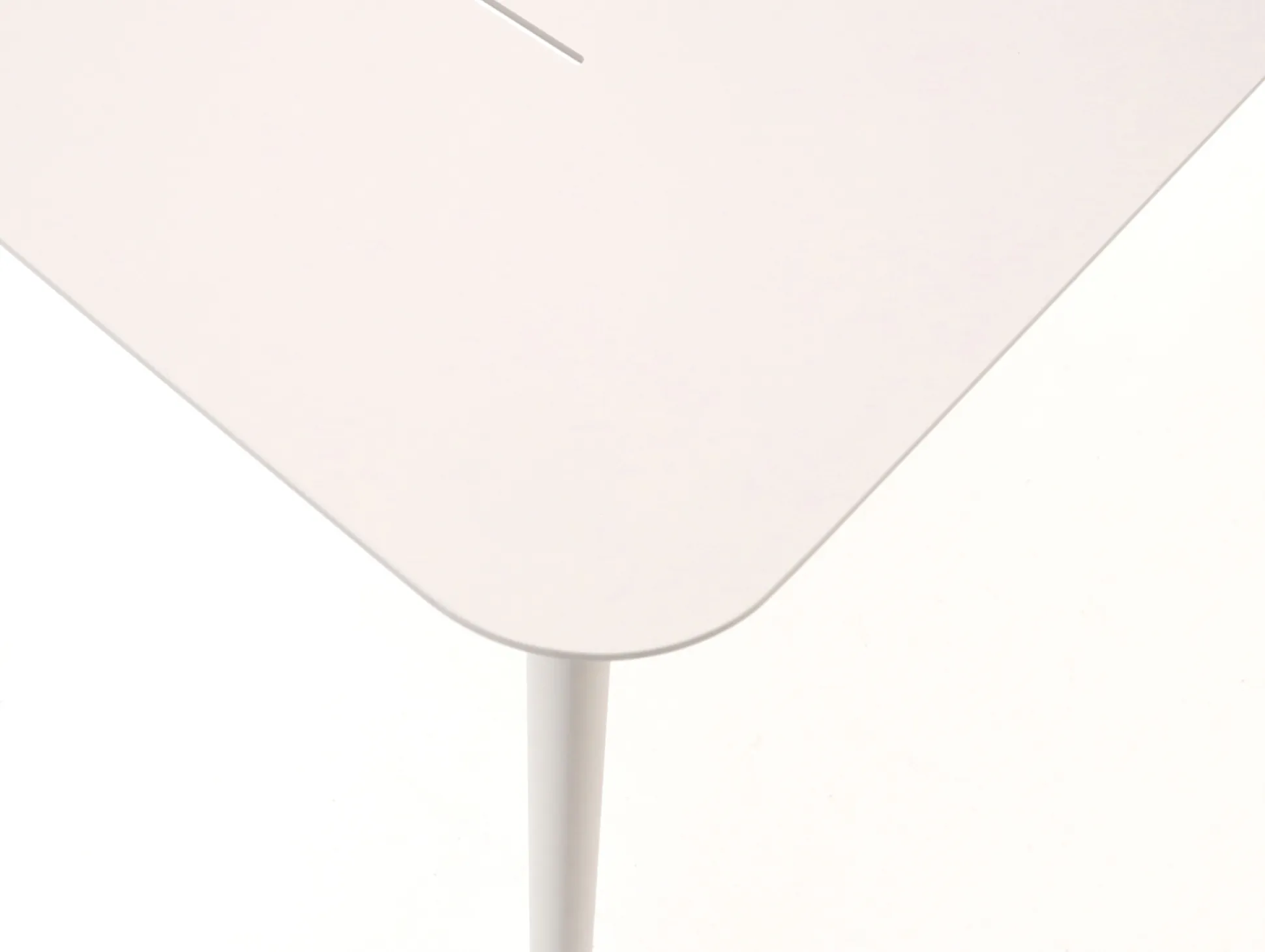 Manifesto Savio bartafel 150x90x103cm