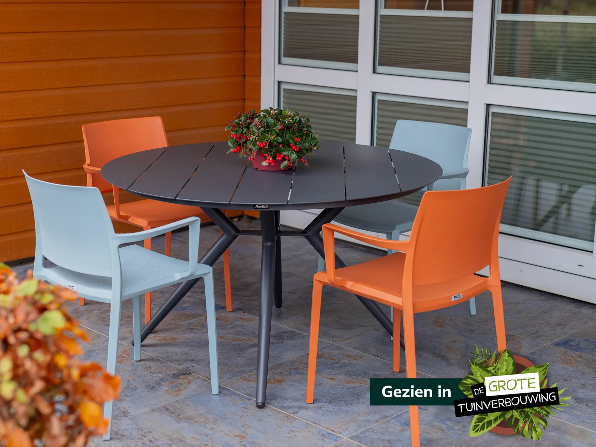 Manifesto Sora dining tuintafel ø 127cm (h:75cm)