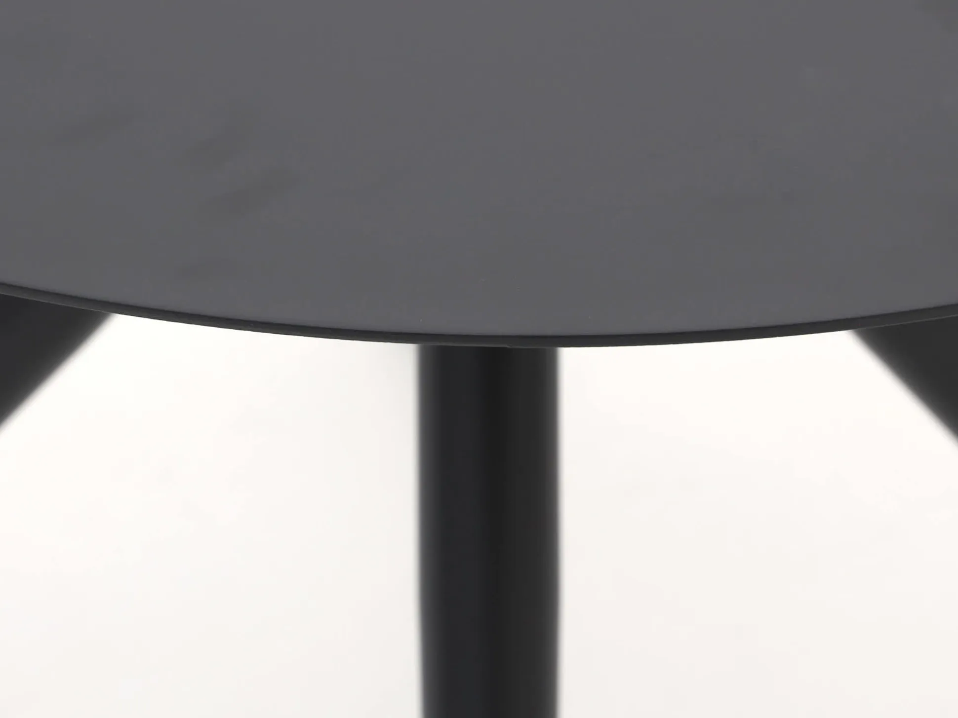 Manifesto Sora dining tuintafel ø 90cm (h:75cm)