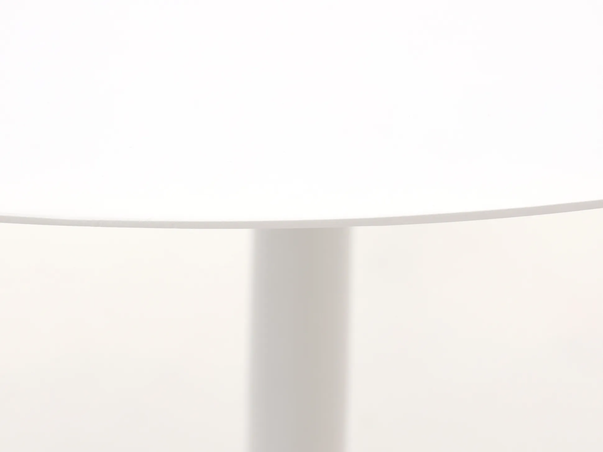 Manifesto Sora dining tuintafel ø 127cm (h:75cm)