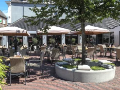 Manifesto Villongo dining tuinstoel stapelbaar