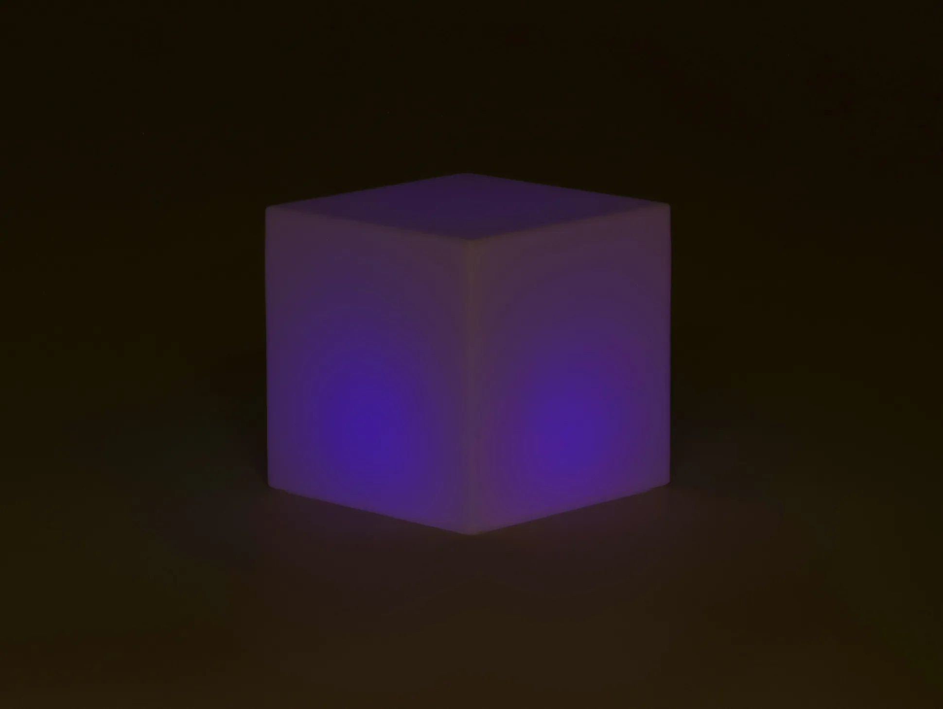 New Garden Cuby buitenlamp led solar oplaadbaar dimbaar 40x40cm