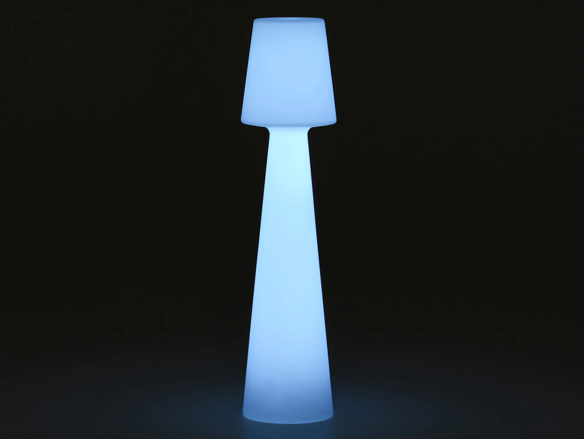New Garden Lola staande buitenlamp led oplaadbaar dimbaar ø 45cm (h: 165cm)