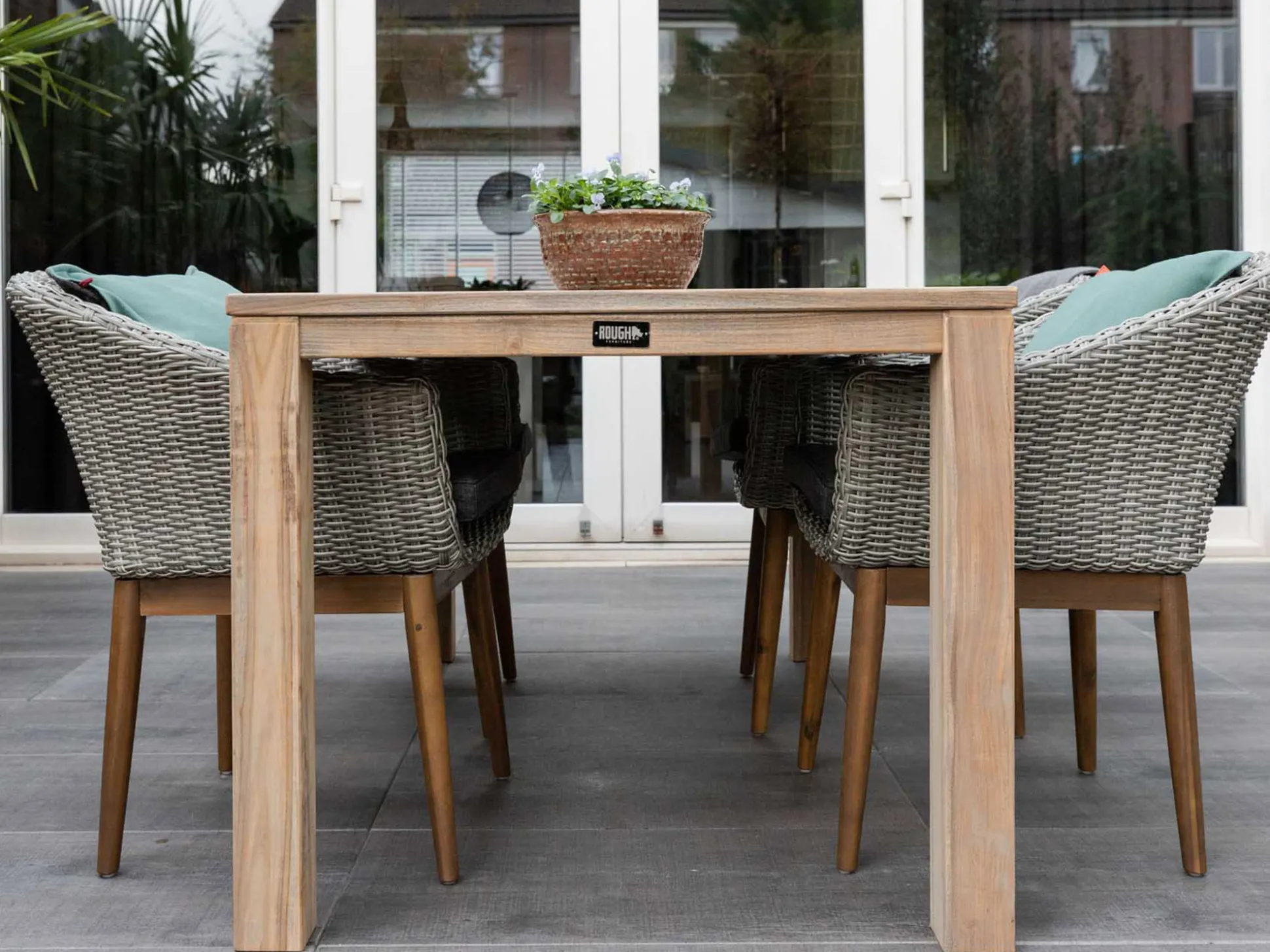 ROUGH-S dining tuintafel 160x90x76cm