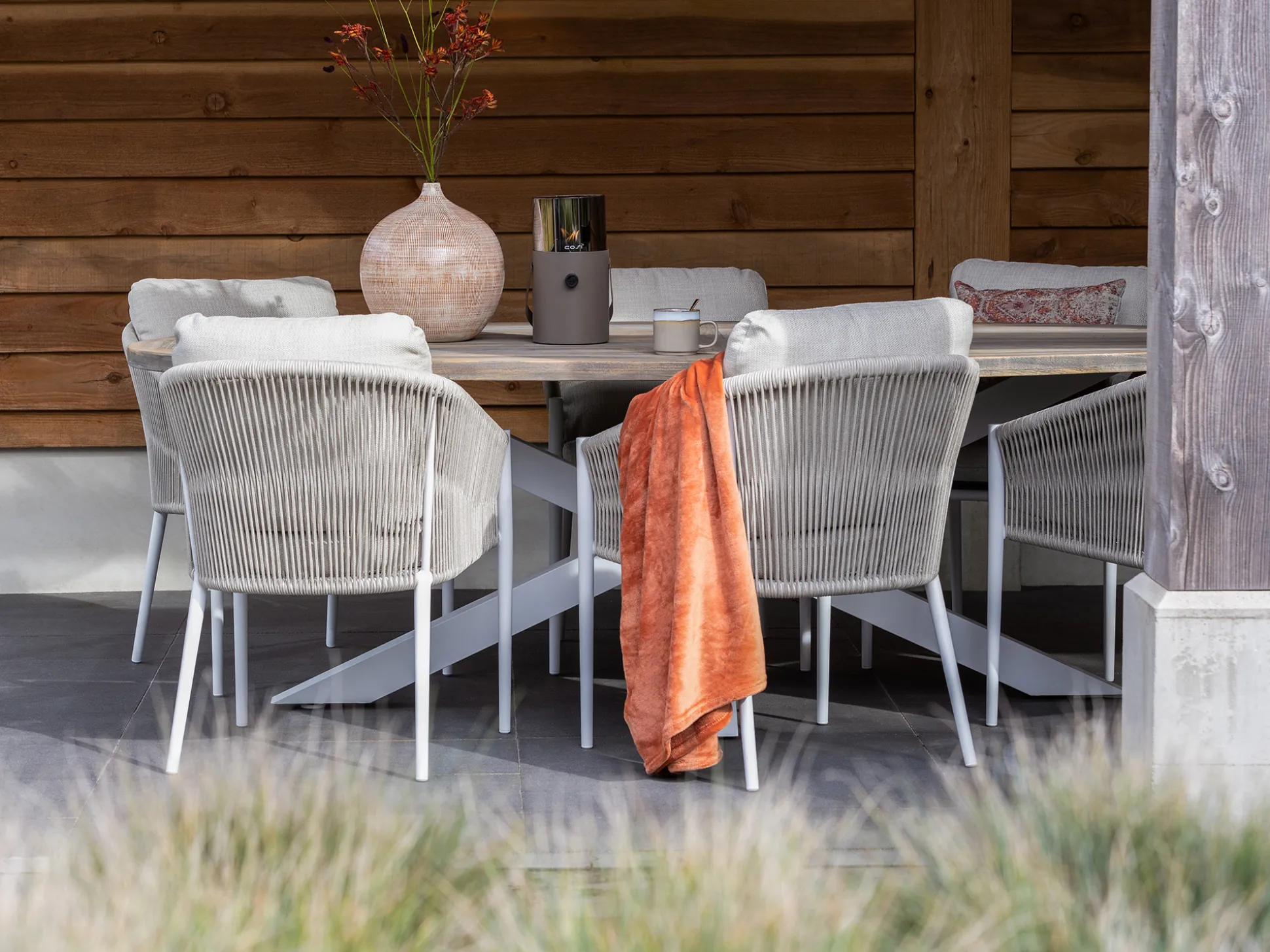 ROUGH-Y Ellips dining tuintafel 240x120cm