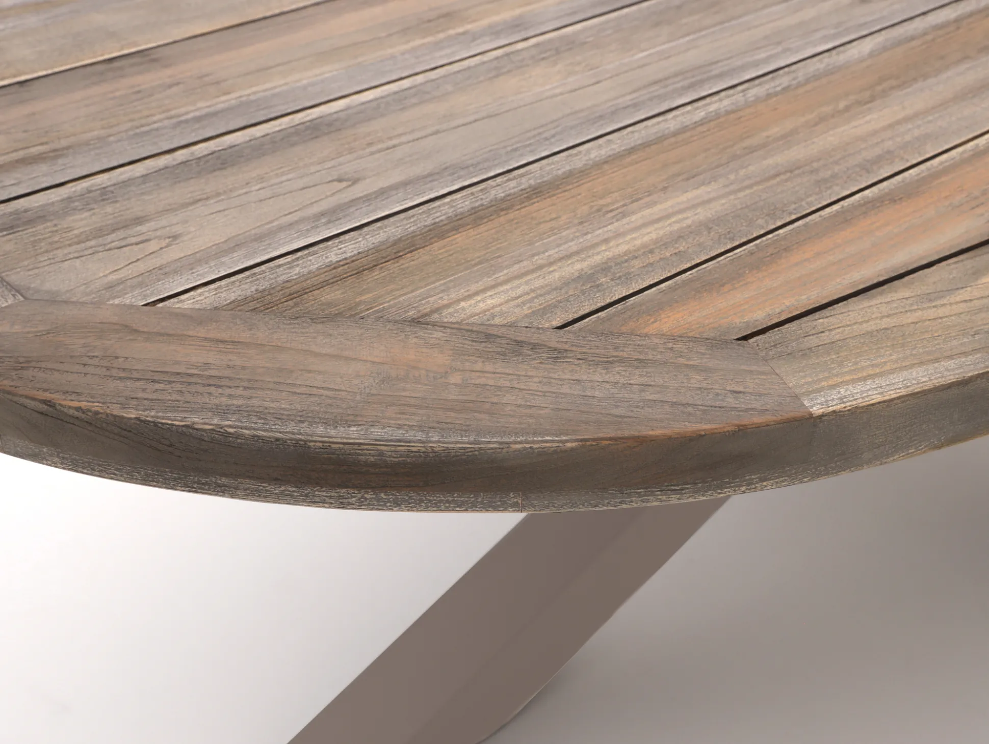 ROUGH-Y Ellips low dining tuintafel 240x120cm