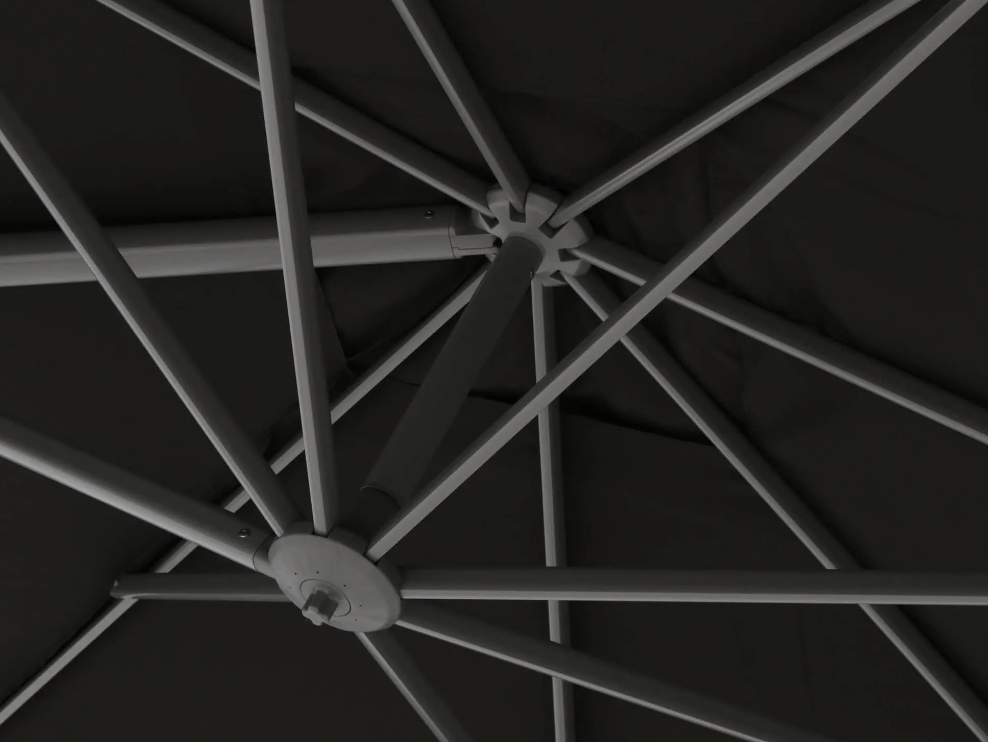 Shadowline Miami zweefparasol 300x300cm